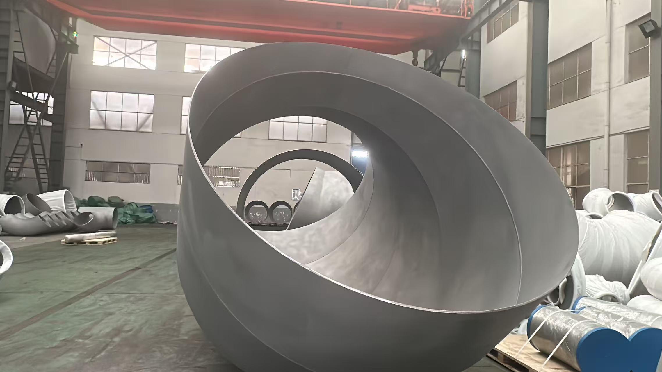 Apa itu Butt Weld Equal Tees dan Bagaimana Cara Penggunaannya dalam Perpipaan?